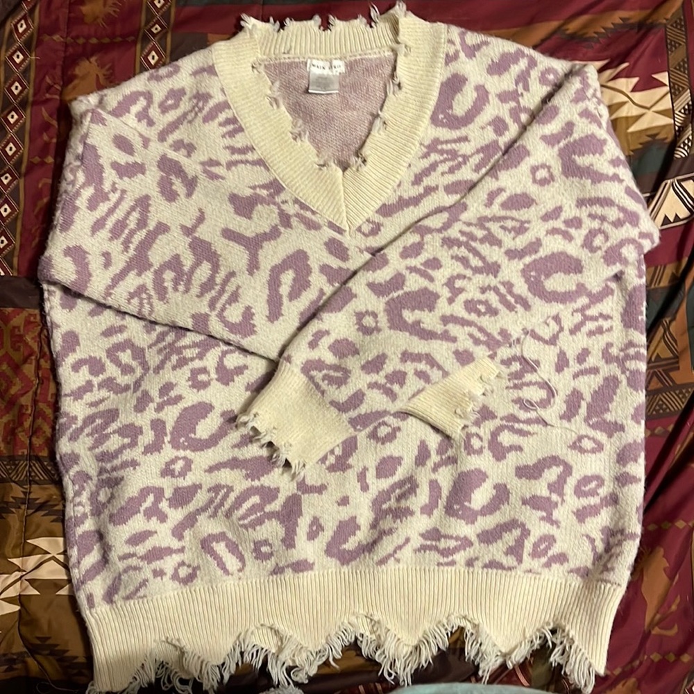 leopard print sweater